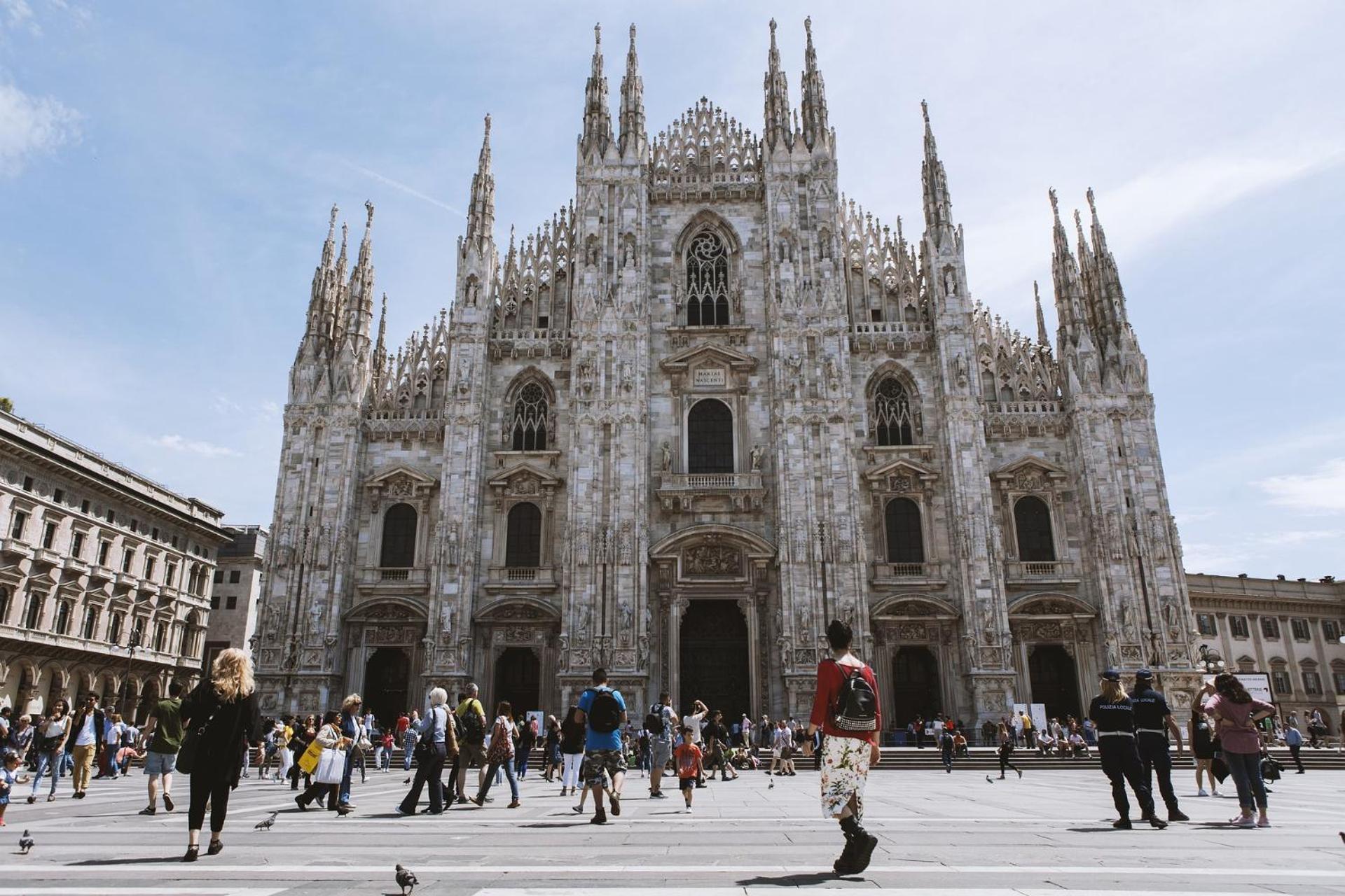Hl Apartment - Brera, Garibaldi, Moscova, Duomo, Montenapoleone Милан Экстерьер фото